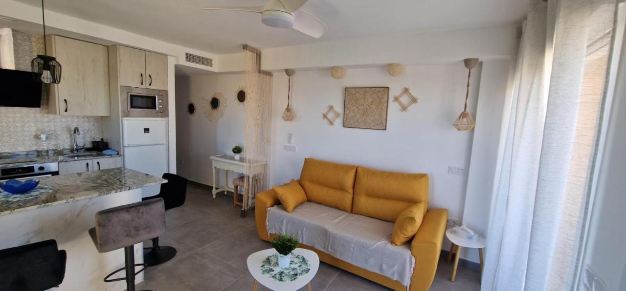 Acogedor,Apartamento.Piscina, Vistas, Terraza Benalmádena Exterior foto